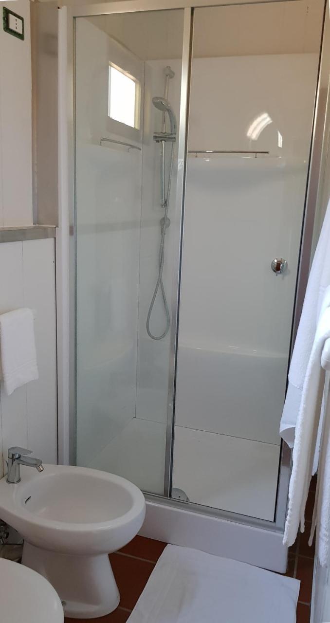 Camping Luna Otel Marina di Massa Dış mekan fotoğraf