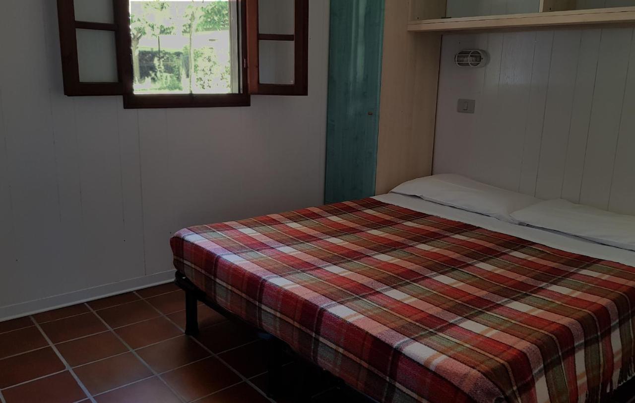 Camping Luna Otel Marina di Massa Dış mekan fotoğraf
