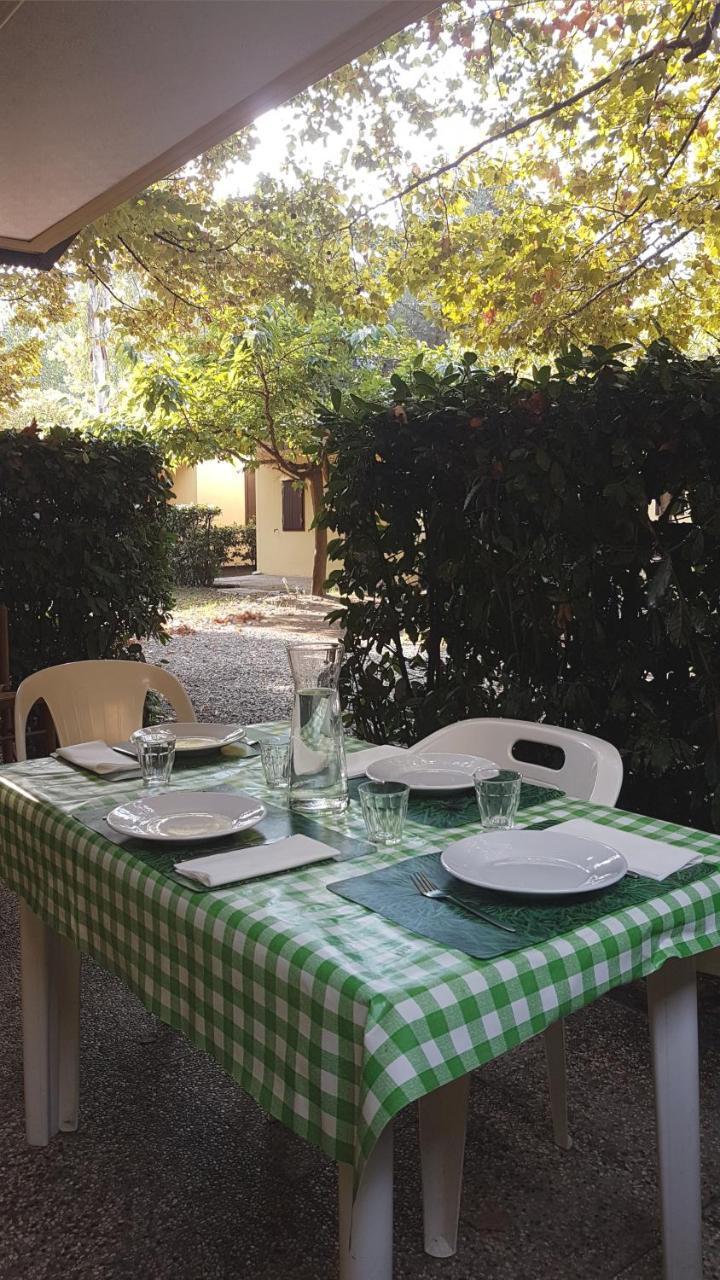 Camping Luna Otel Marina di Massa Dış mekan fotoğraf