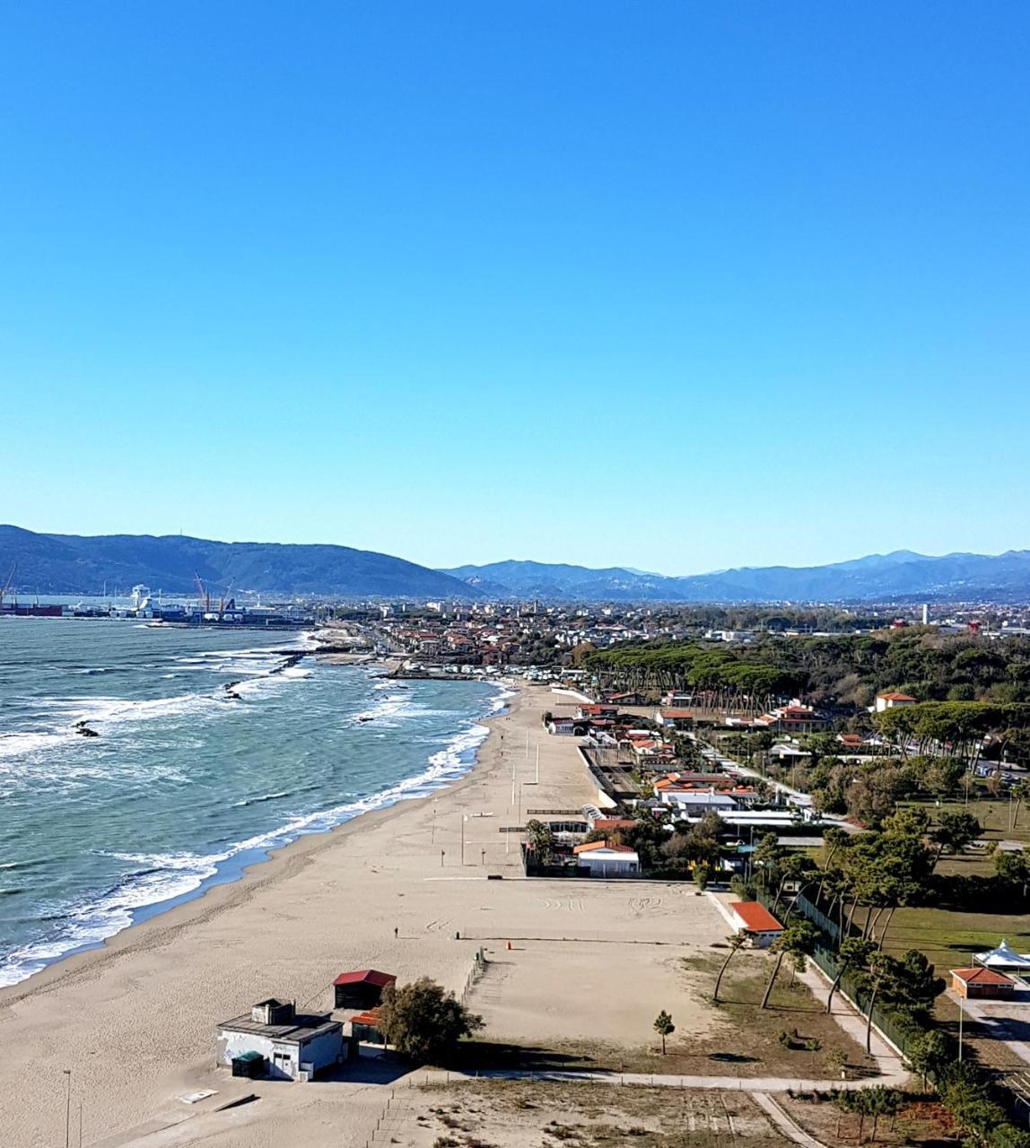 Camping Luna Otel Marina di Massa Dış mekan fotoğraf